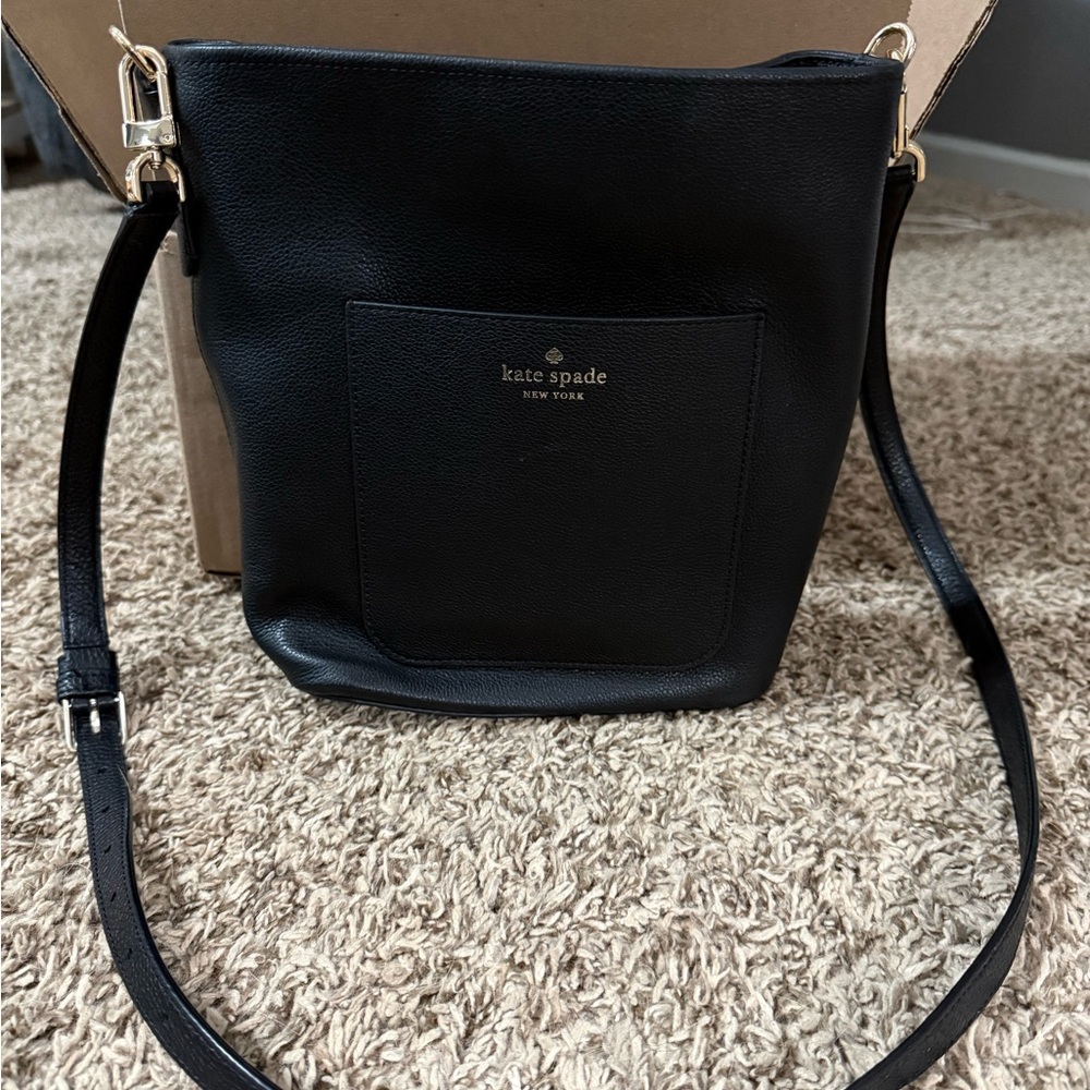 Kate Spade Elegant Black Crossbody Bag